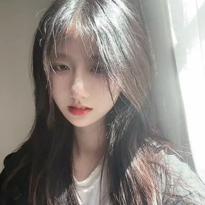 深夜中的企鹅